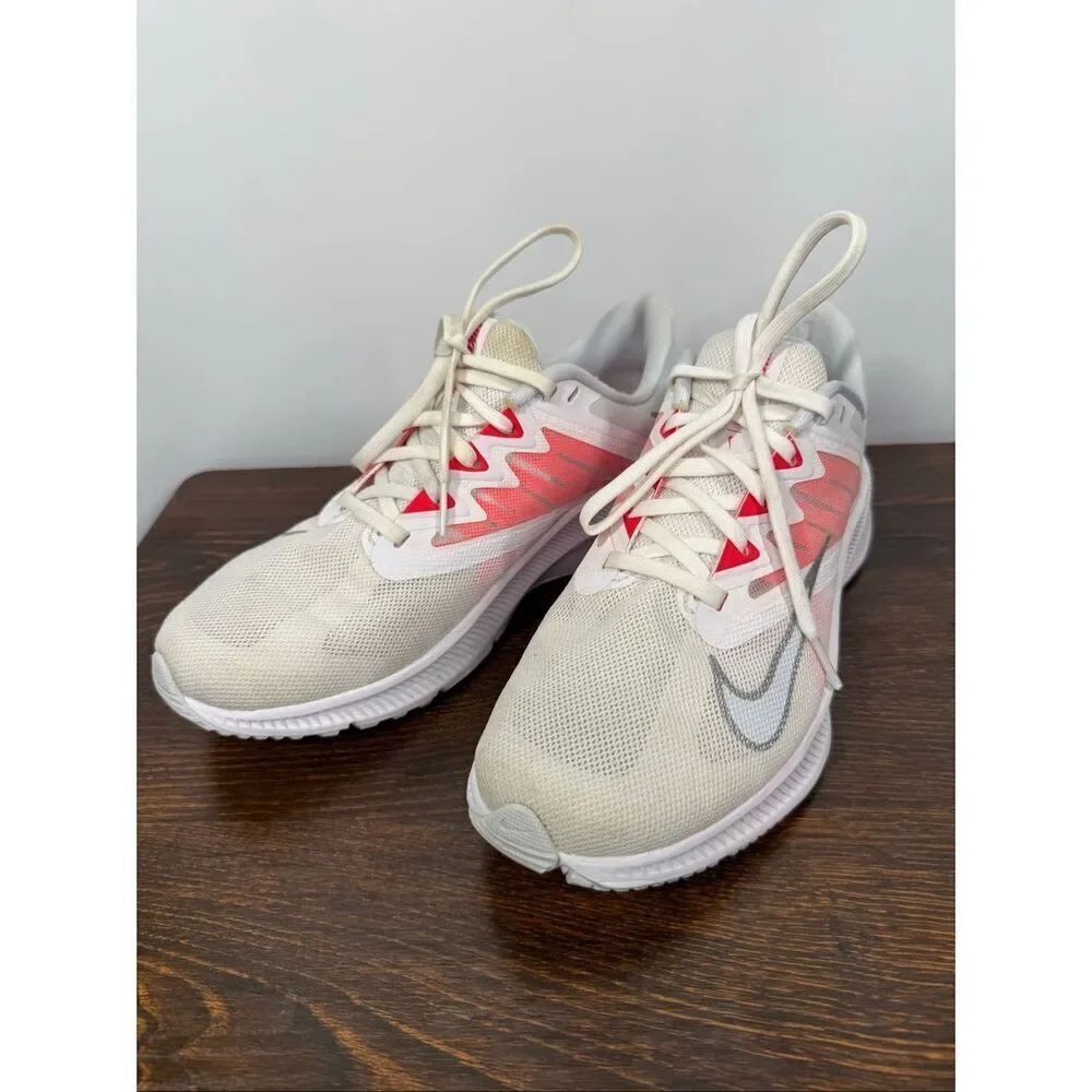 Nike Women’s white silver orange athletic shoe size 8.5